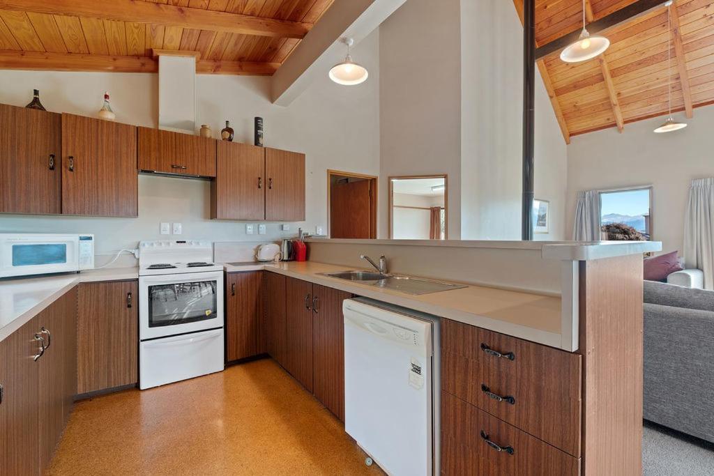 Sycamore Place - Wanaka Holiday Home Ngoại thất bức ảnh